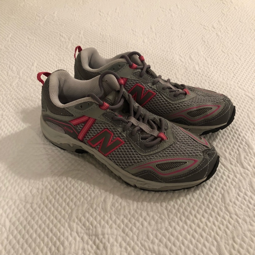 Women's New Balance Shoes Size 6.5